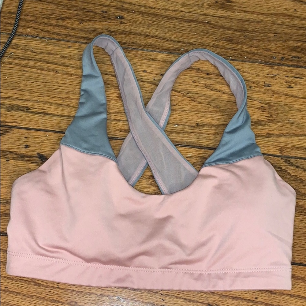 Sports bra